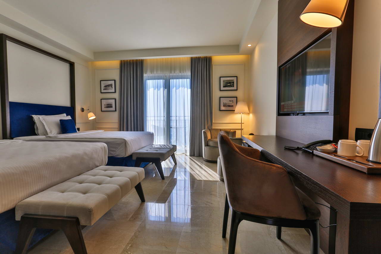 Family room with sea view